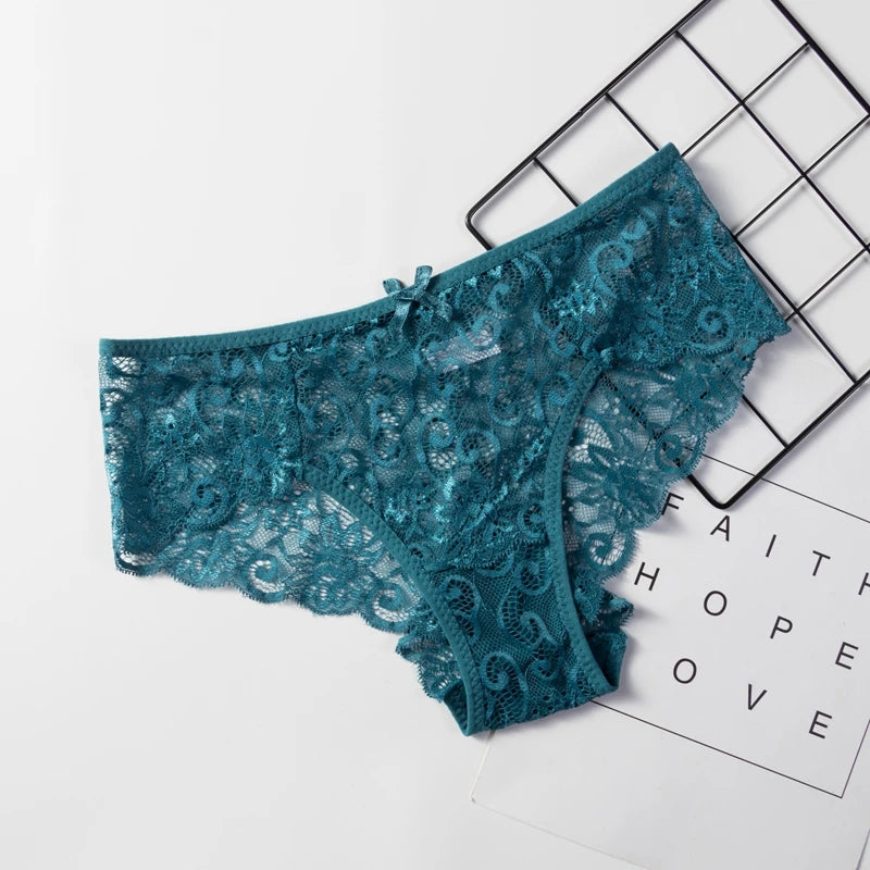 Culotte-Short en Dentelle | Séduction Subtile & Confort Assuré